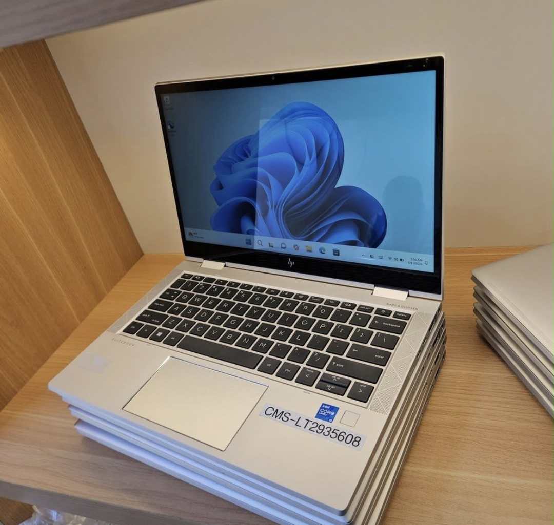 HP EliteBook x360 1030 G8 — Core i5 11th Gen, 16GB RAM / 256GB SSD
